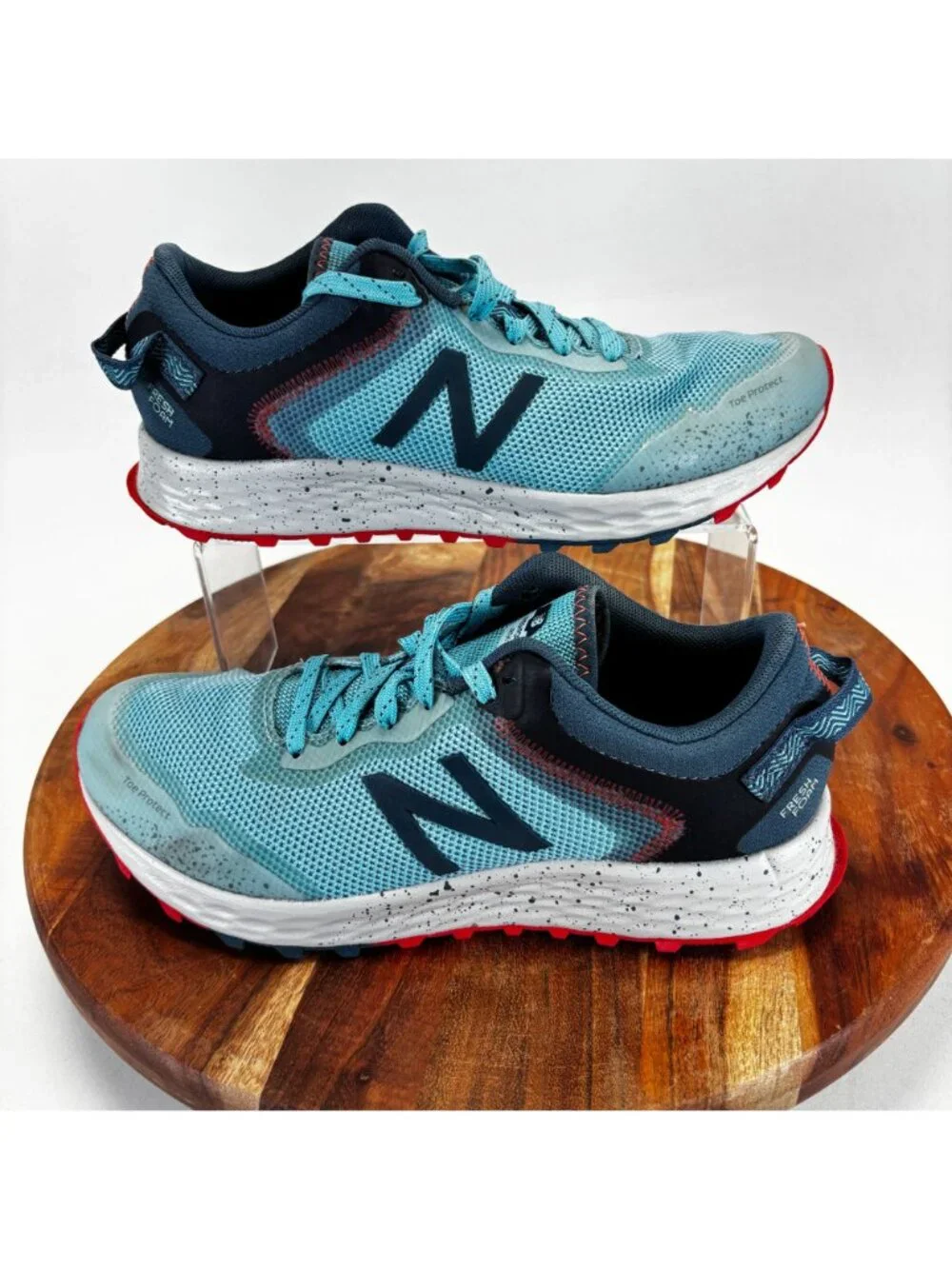New Balance Fresh Foam Arishi Shoes Womens Size 9.5 Blue Trail Running Sneakers
